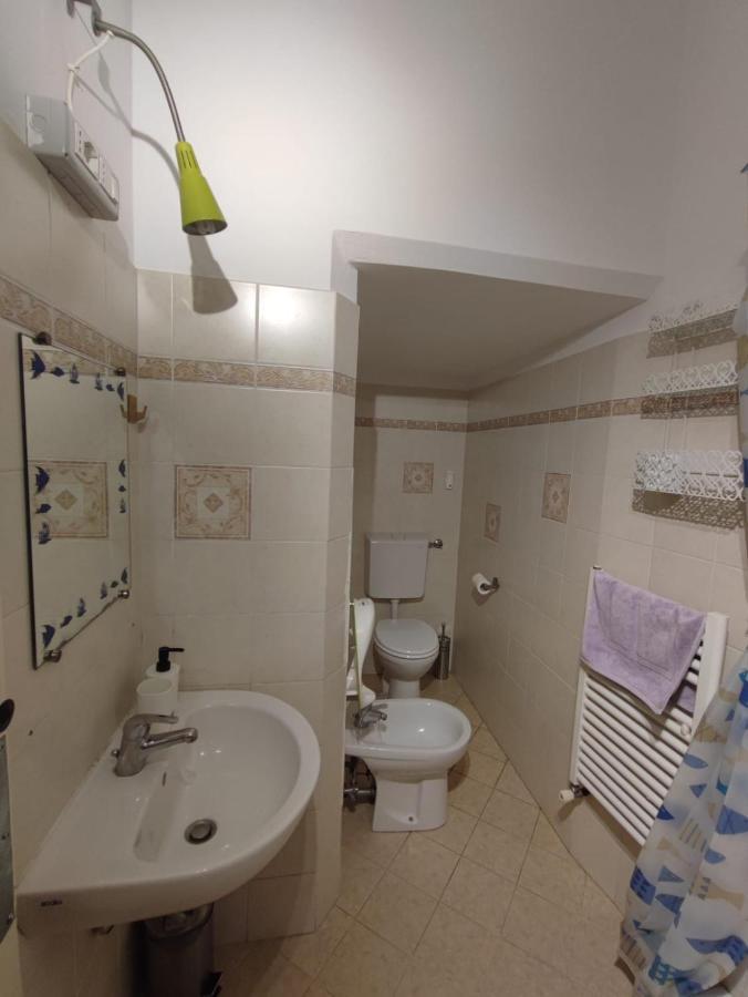 La Casetta Del Bianconiglio By Smart-Home Genoa Exterior photo